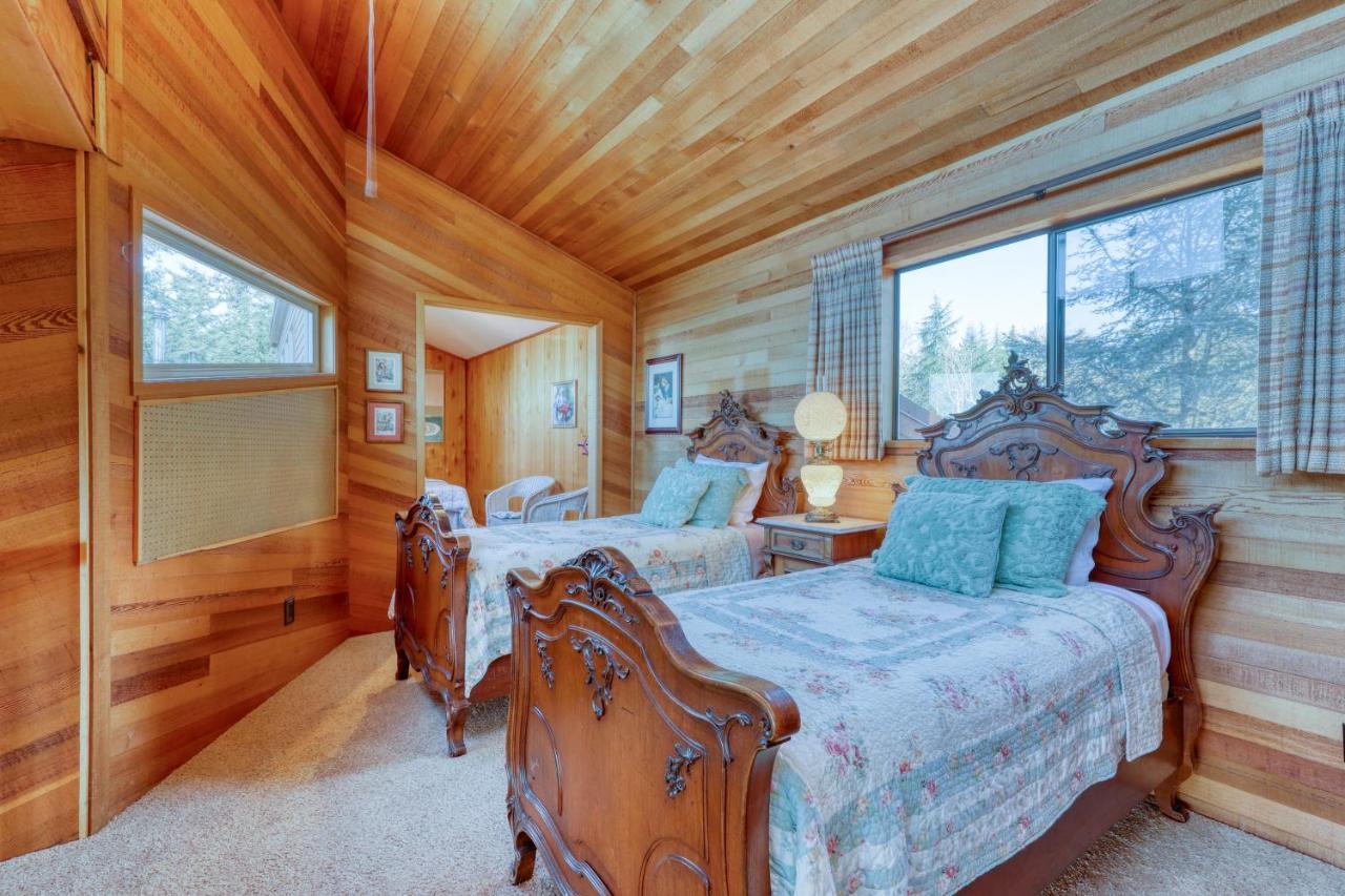 Seascape Lodge Freeland ภายนอก รูปภาพ